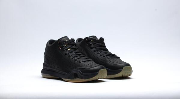 Nike Kobe X mid EXT QS 